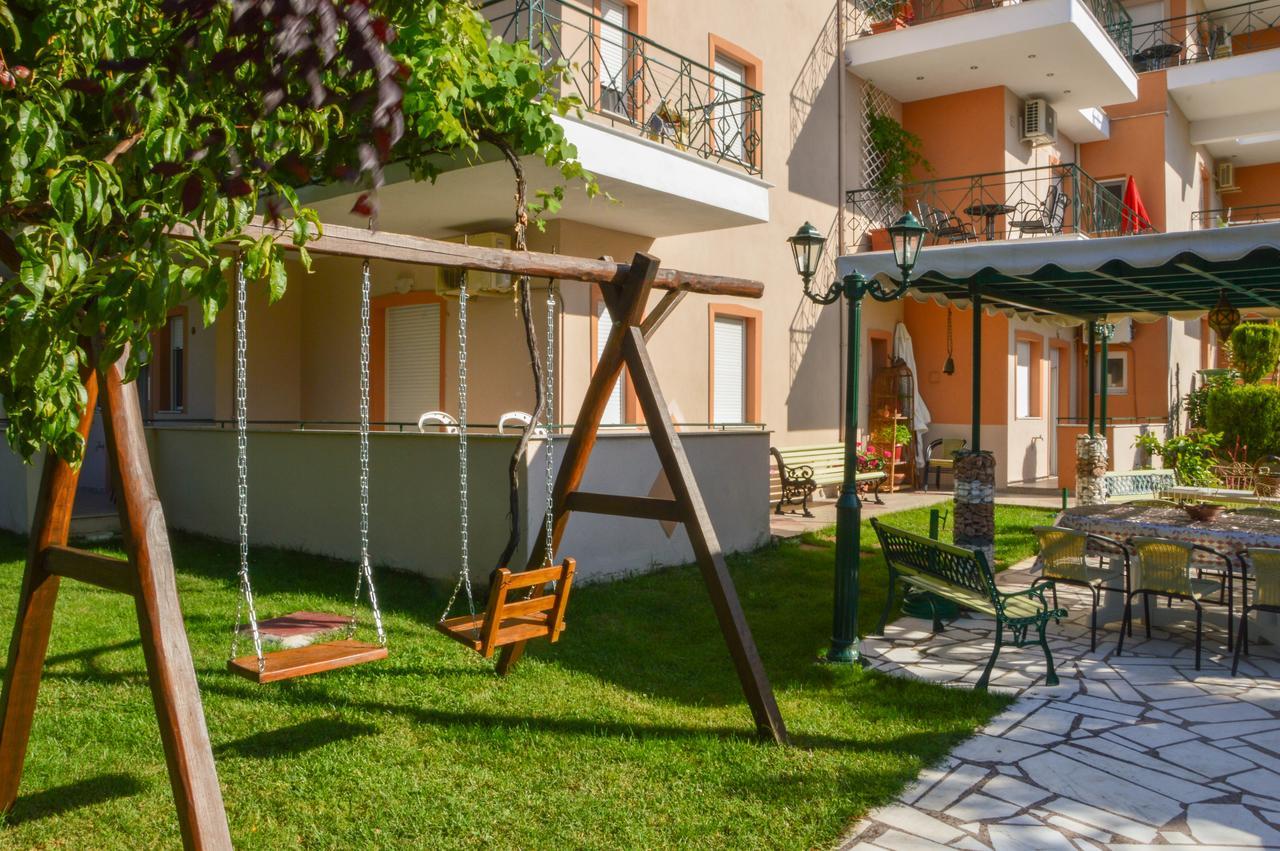 Vergina سكالا بوتامياس المظهر الخارجي الصورة